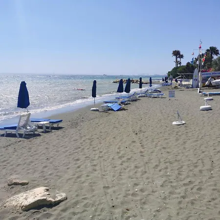 Séjour chez l'habitant Lovely Seafront Place On 1st Line With Sea&mountain View In Peaceful Galatexcomplex *