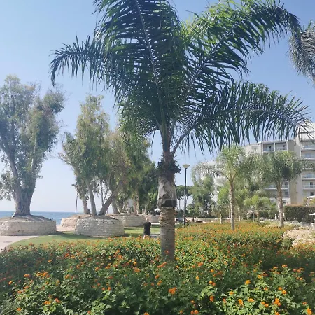 Lovely Seafront Place On 1st Line With Sea&mountain View In Peaceful Galatexcomplex