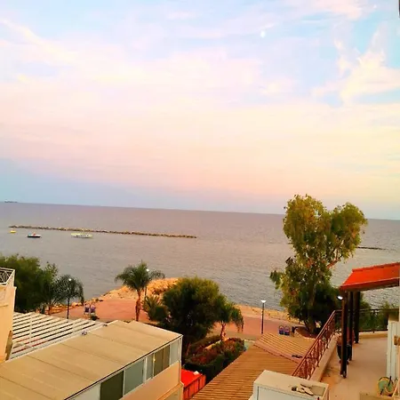 Lovely Seafront Place On 1st Line With Sea&mountain View In Peaceful Galatexcomplex Séjour chez l'habitant
