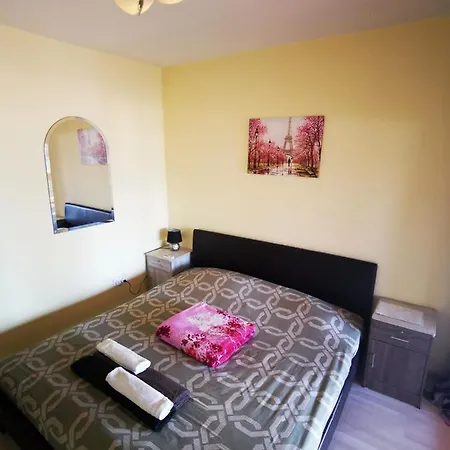 Lovely Seafront Place On 1st Line With Sea&mountain View In Peaceful Galatexcomplex