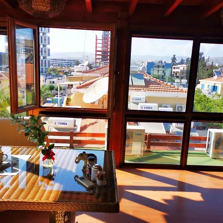 Lovely Seafront Place On 1st Line With Sea&mountain View In Peaceful Galatexcomplex