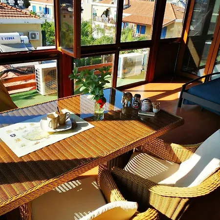 Lovely Seafront Place On 1st Line With Sea&mountain View In Peaceful Galatexcomplex