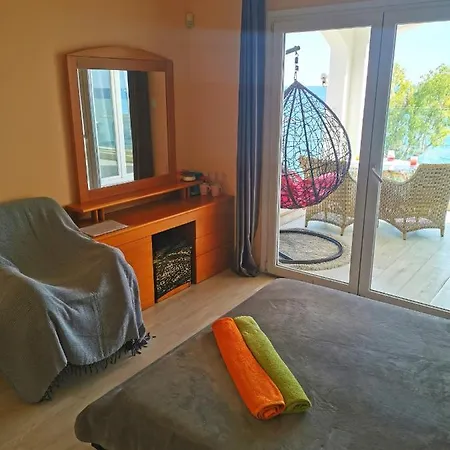 Lovely Seafront Place On 1st Line With Sea&mountain View In Peaceful Galatexcomplex * Limassol
