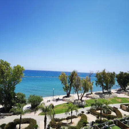 Lovely Seafront Place On 1st Line With Sea&mountain View In Peaceful Galatexcomplex Limassol