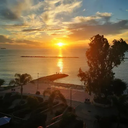 Lovely Seafront Place On 1st Line With Sea&mountain View In Peaceful Galatexcomplex * Limassol